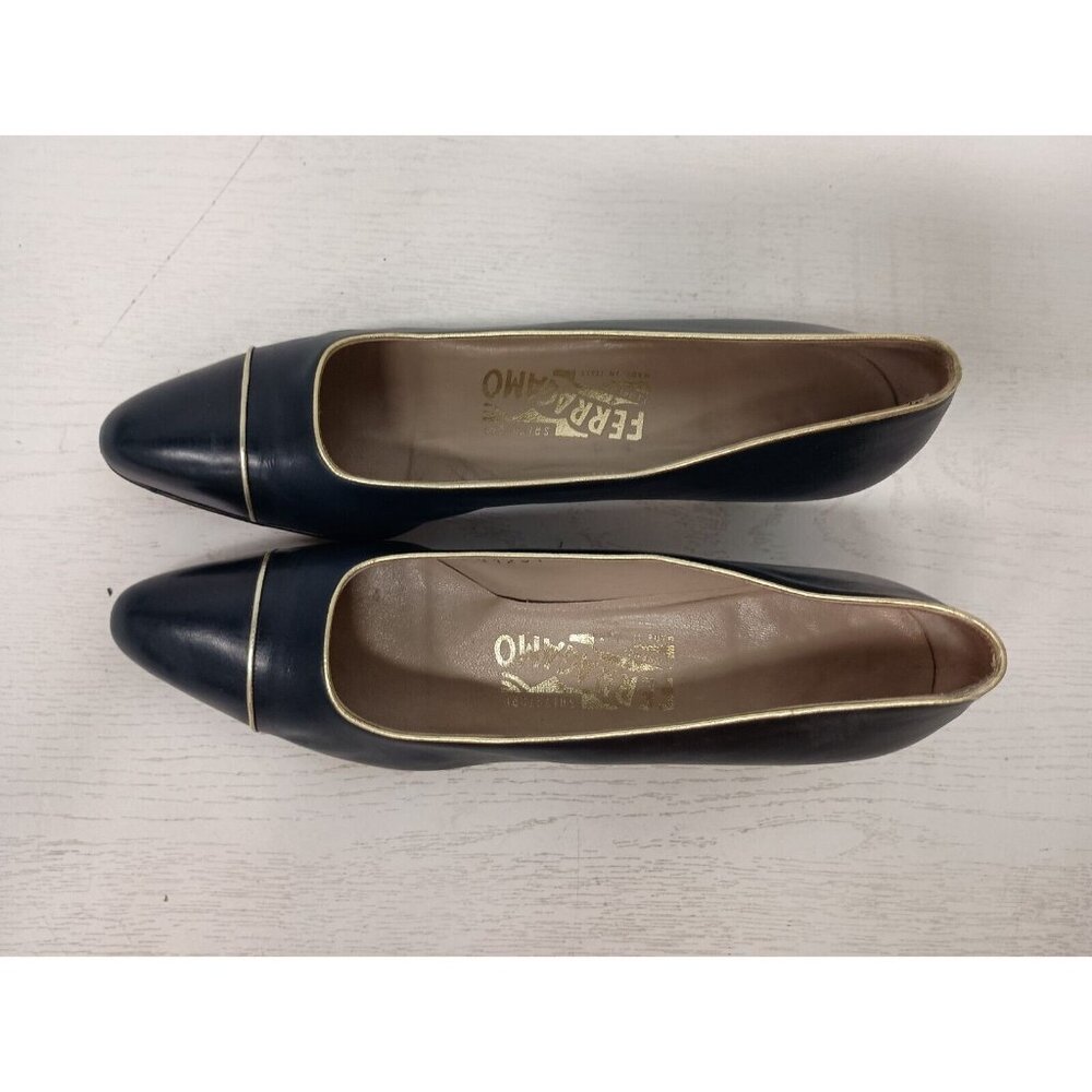 VTG Salvatore Ferragamo Womens Heels Sz 8 Navy Blue Leather Classic Pumps Shoes - Picture 3 of 11
